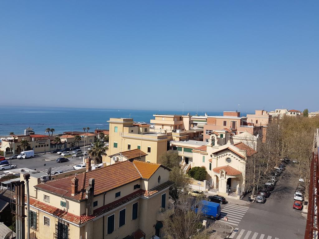 Mary'S Penthouse Apartment Lido di Ostia Exterior photo