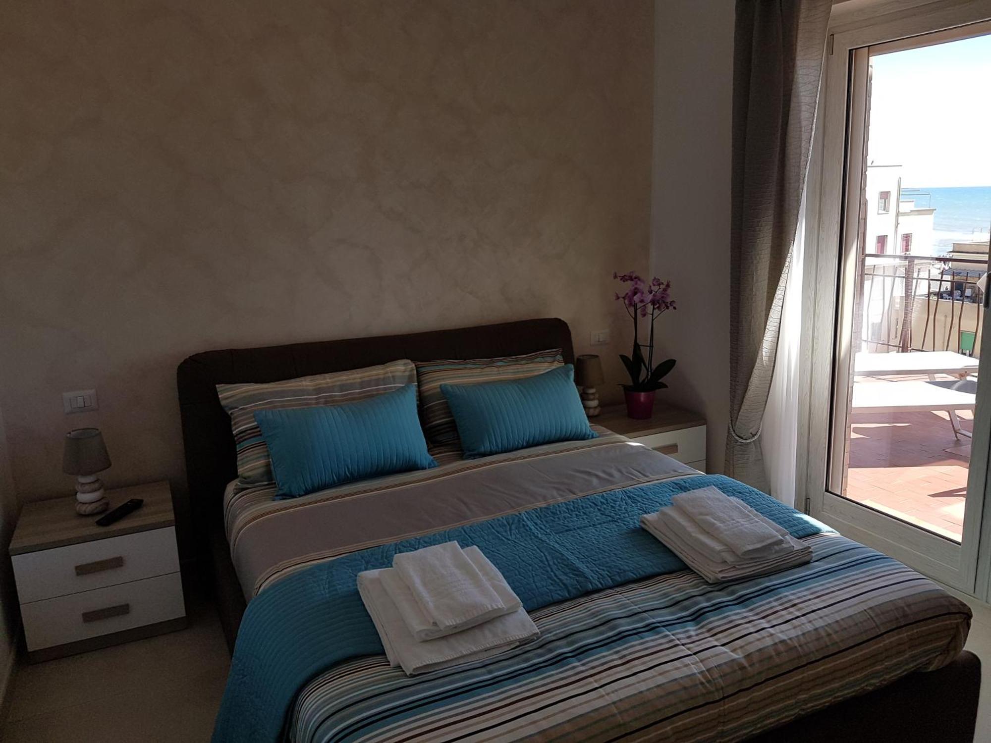 Mary'S Penthouse Apartment Lido di Ostia Exterior photo